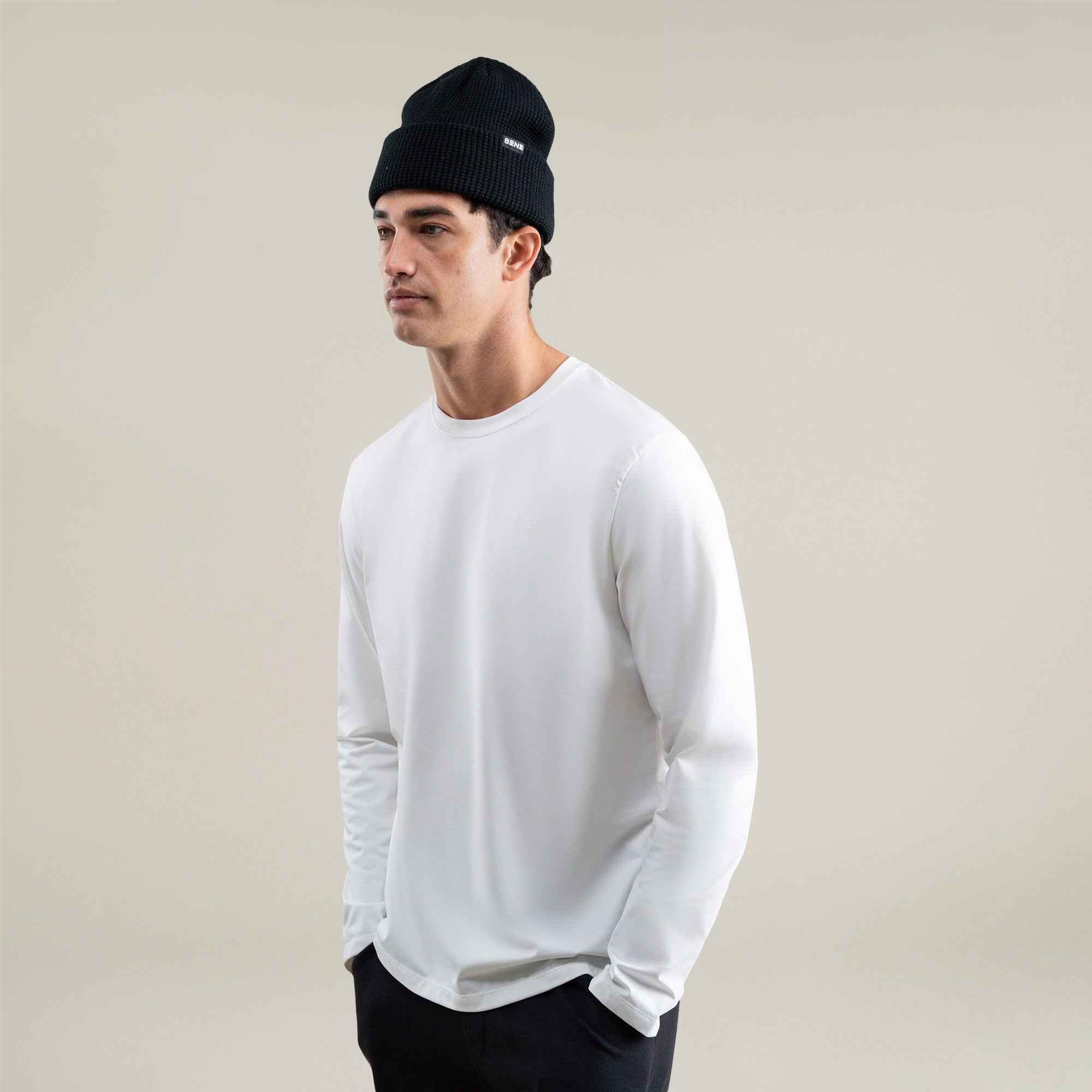 Tags:(Large | 6'1" - 165) Custom t-shirt tee model Jessey in White