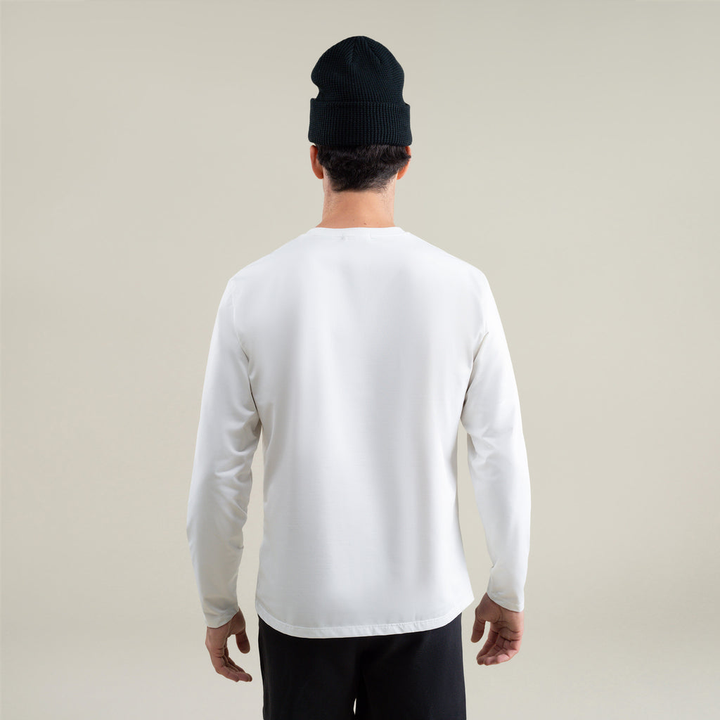 Tags:(Large | 6'1" - 165) Custom t-shirt tee model Jessey in White