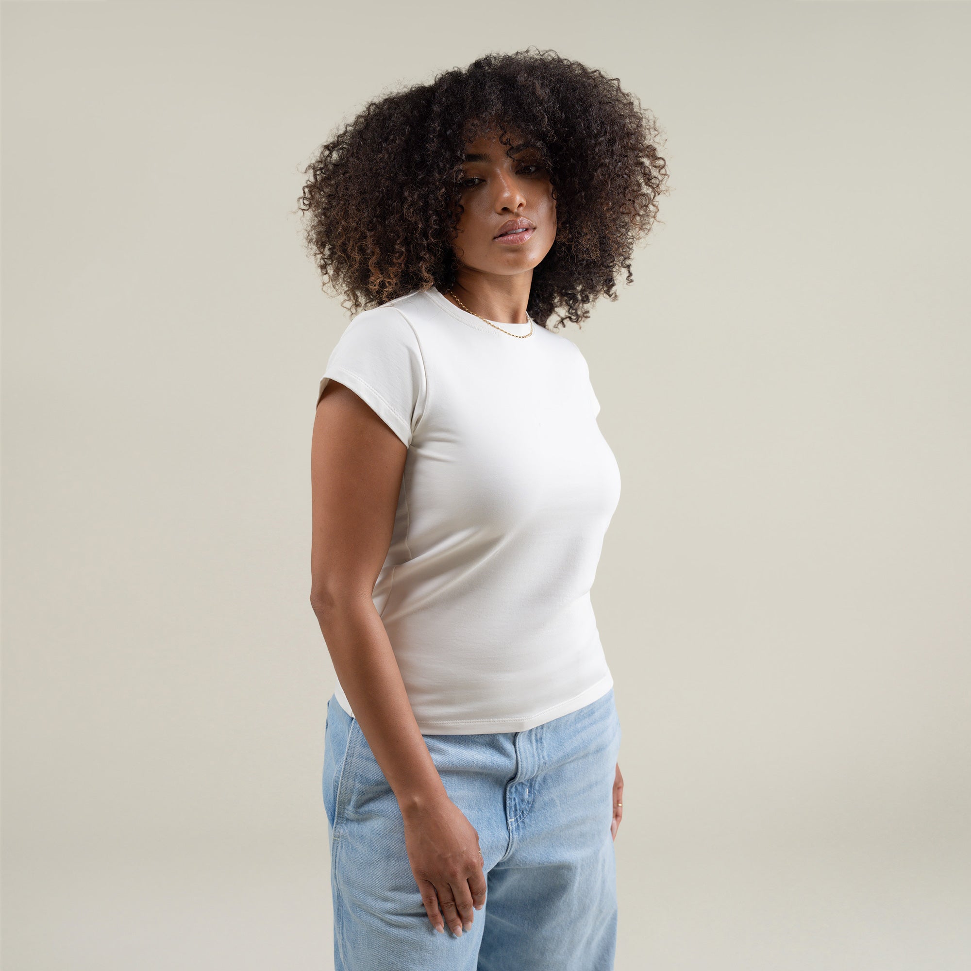 Tags:(Medium) Custom t-shirt tee model Melissa in Bone
