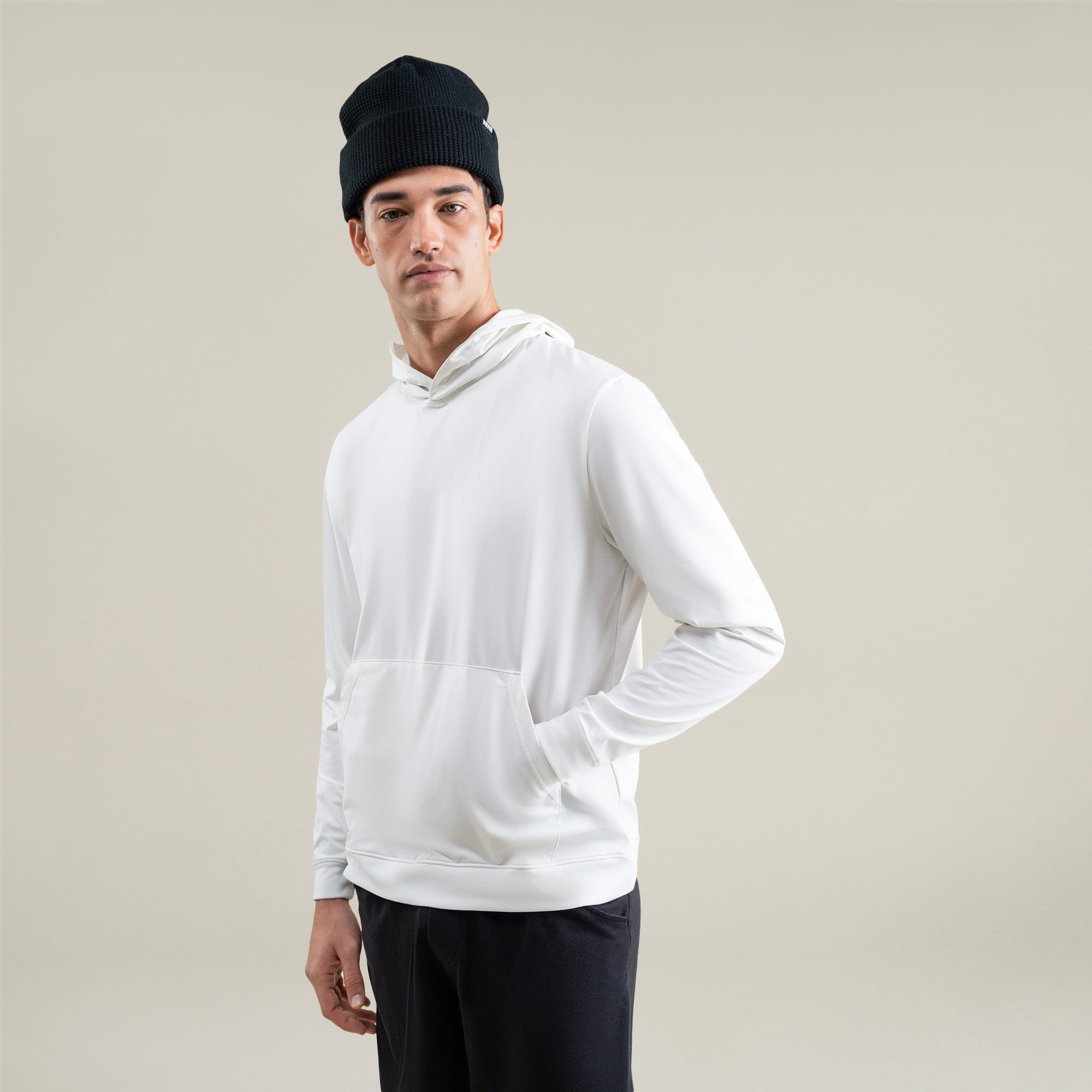 Tags:(Large | 6'1" - 165) Custom t-shirt tee model Jessey in White