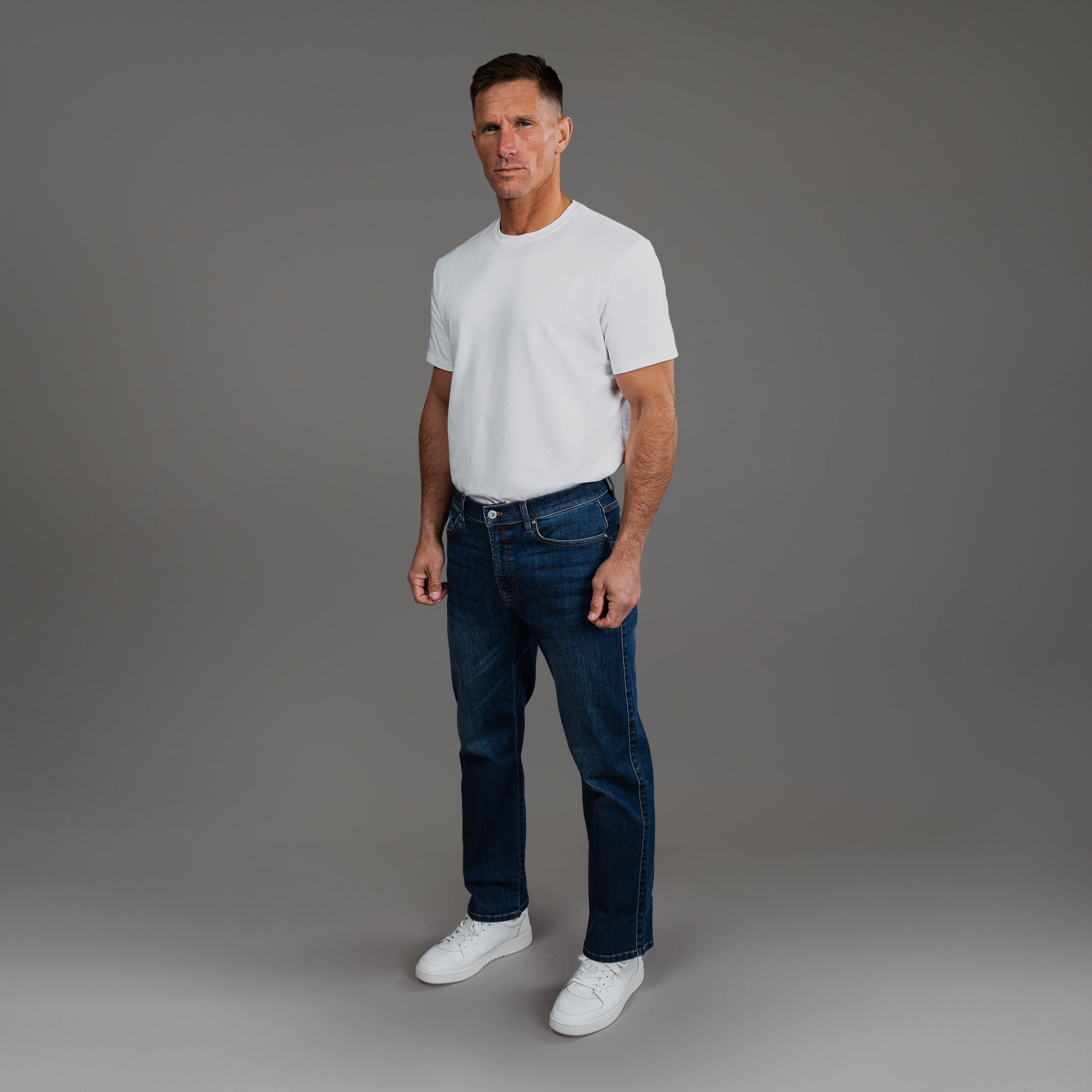 custom men's jeans model Tyler in Sur Blue