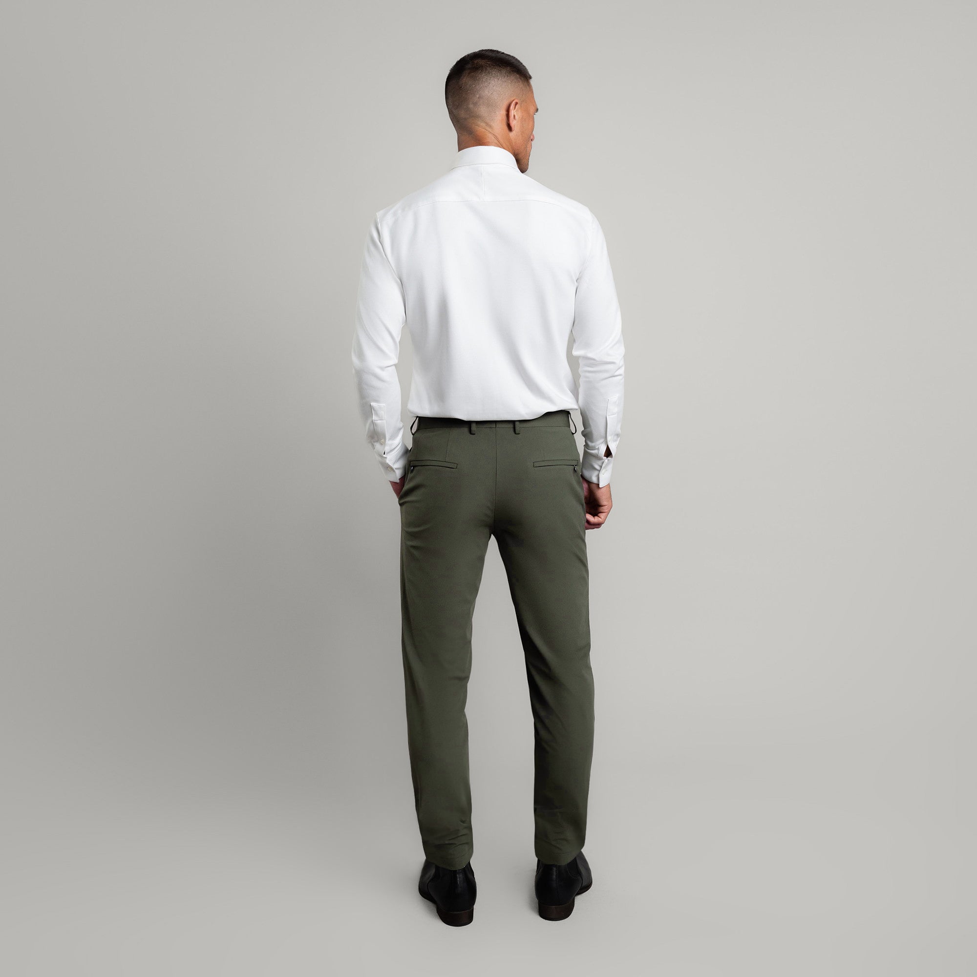 bespoke custom trousers pant chino performance technical model Tyler in Moss