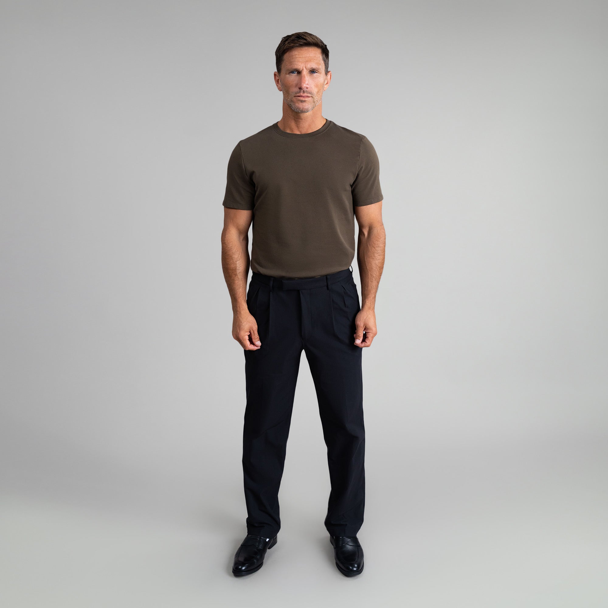 Tags:(6'0" - 180 lbs|Large) custom t-shirt tee model Tyler in Umber