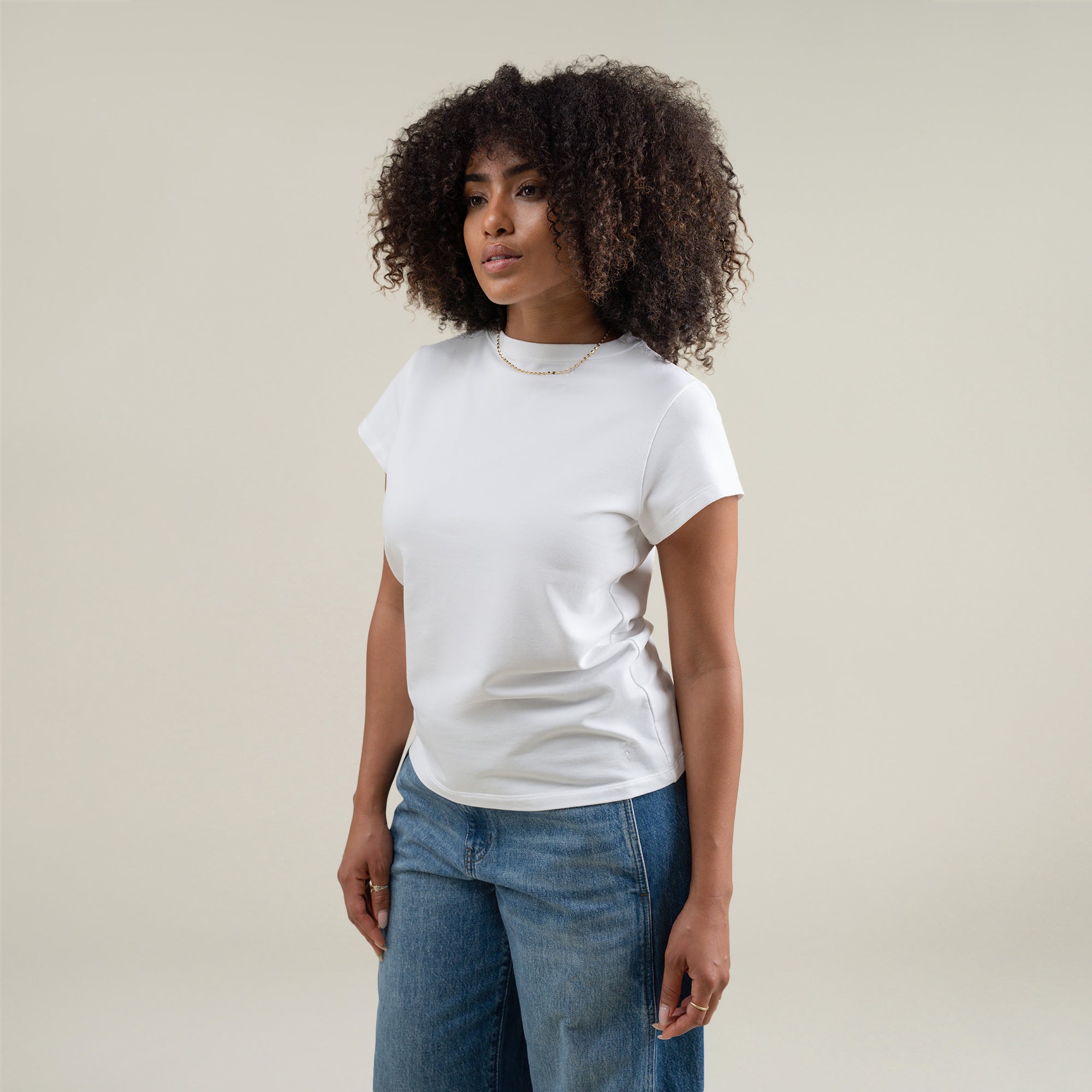 Tags:(Large) Custom t-shirt tee model Melissa in White