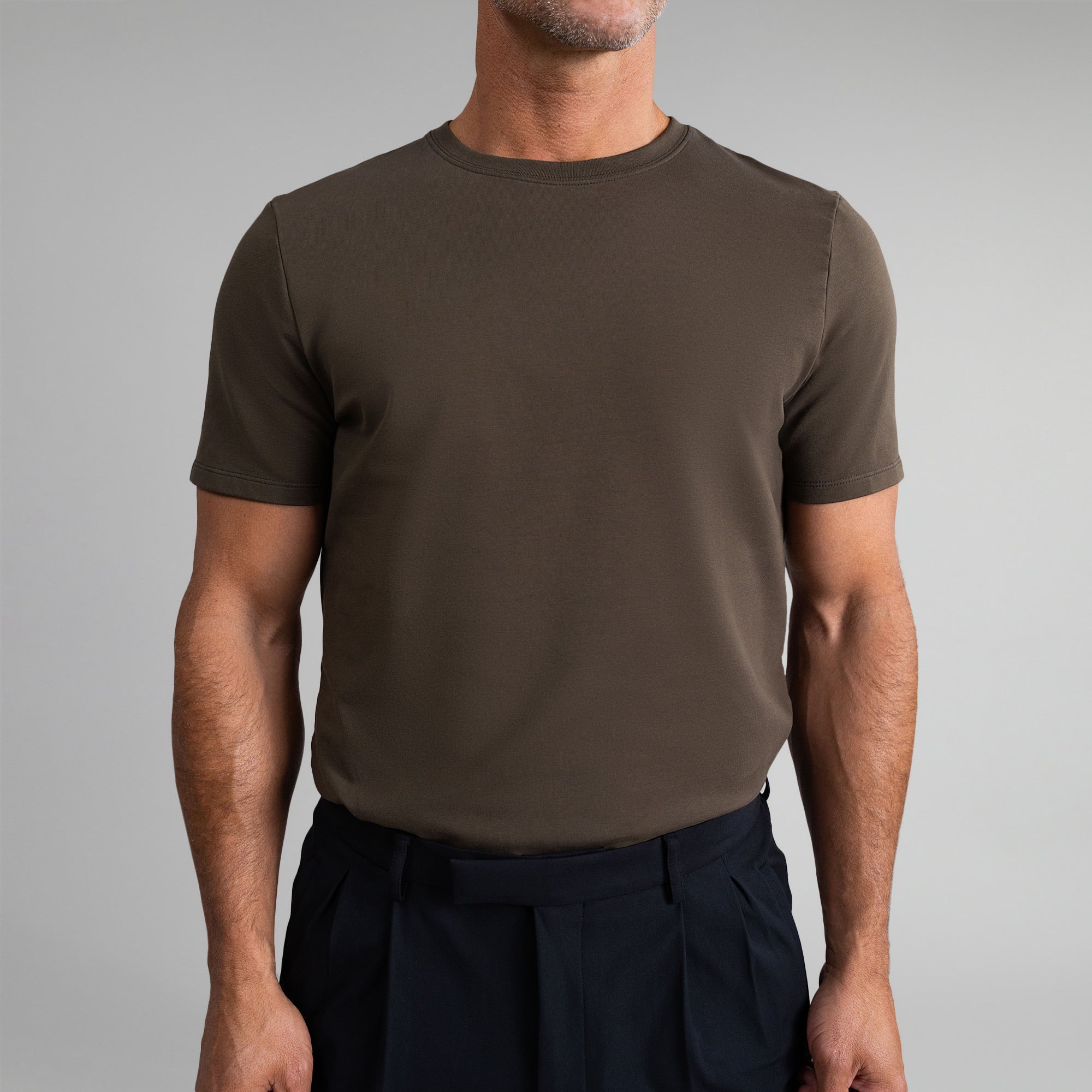 Tags:(6'0" - 180 lbs|Large) custom t-shirt tee model Tyler in Umber