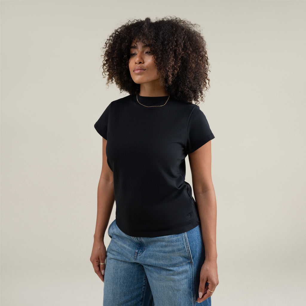 Tags:(Large) Custom t-shirt tee model Melissa in Black