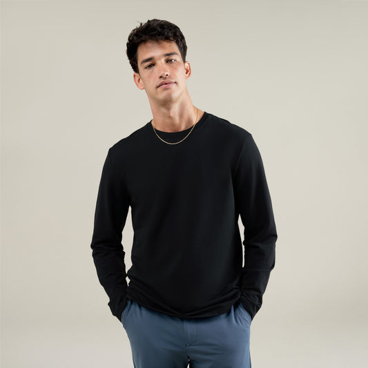 Tags:(Large | 6'1" - 165) Custom t-shirt tee model Jessey in Black