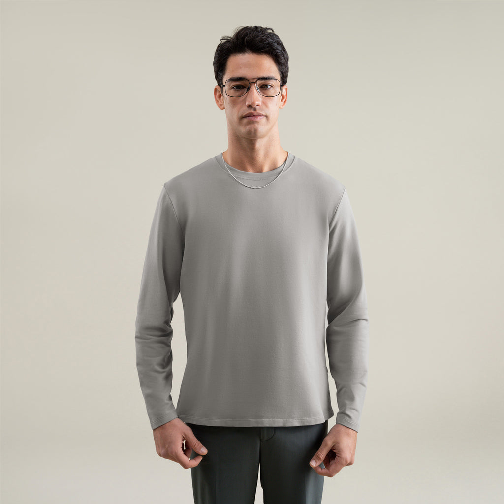 Tags:(Large | 6'1" - 165) Custom t-shirt tee model Jessey in Frost Gray