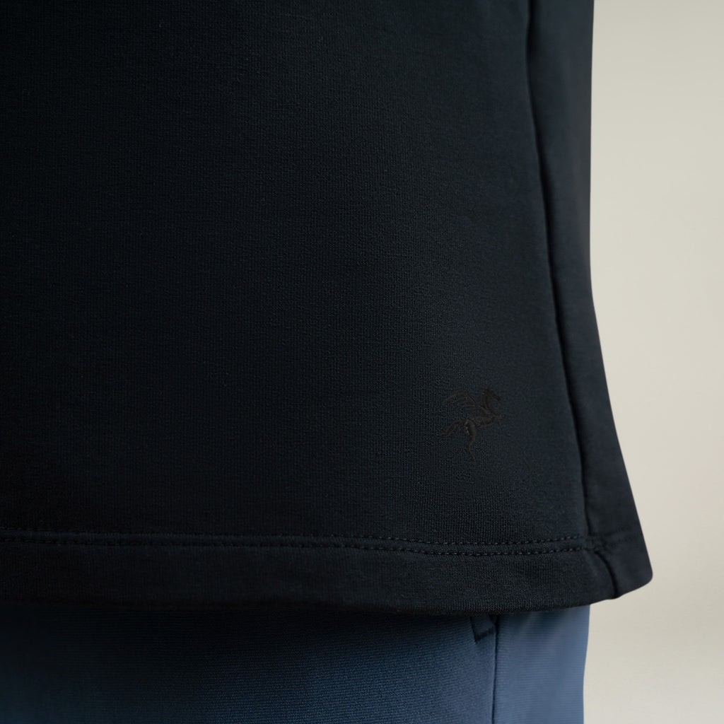 Tags:(Large | 6'1" - 165) Custom t-shirt tee model Jessey in Black