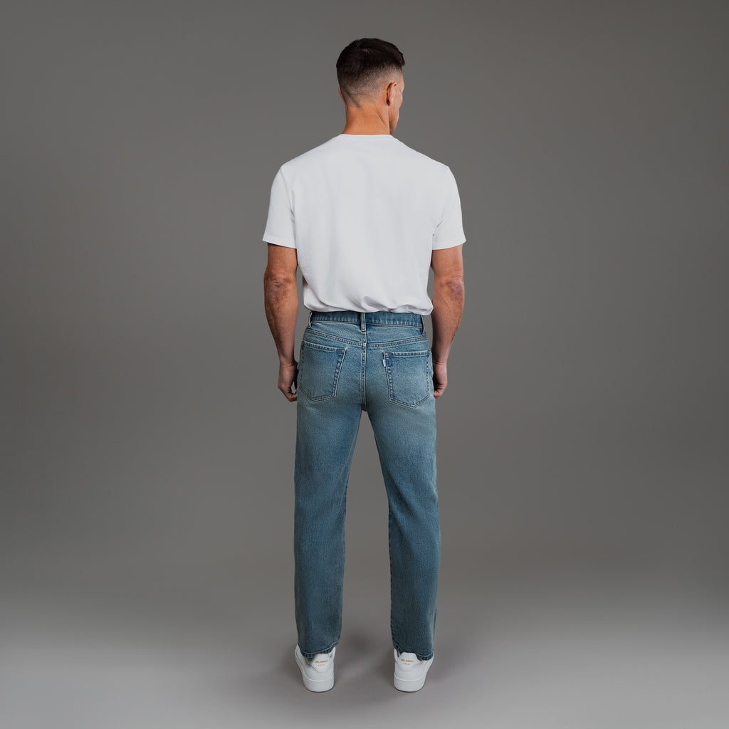 sizeless bespoke custom jeans model Tyler in Indigo Dune