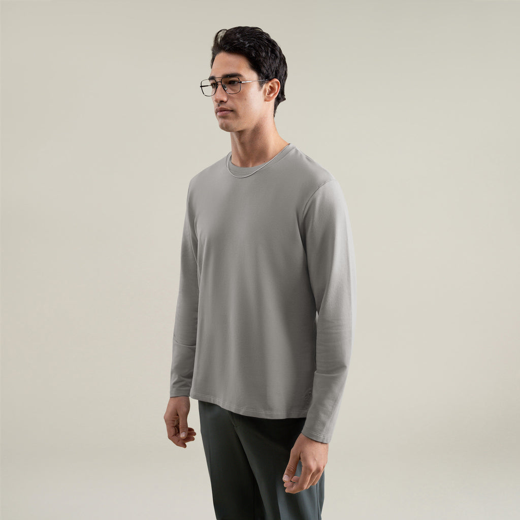 Tags:(Large | 6'1" - 165) Custom t-shirt tee model Jessey in Frost Gray