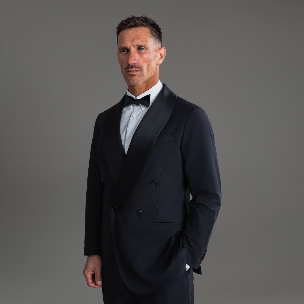 Tags:(6'0"|180 lbs) Bespoke custom Blazer los angeles model Tyler in Black