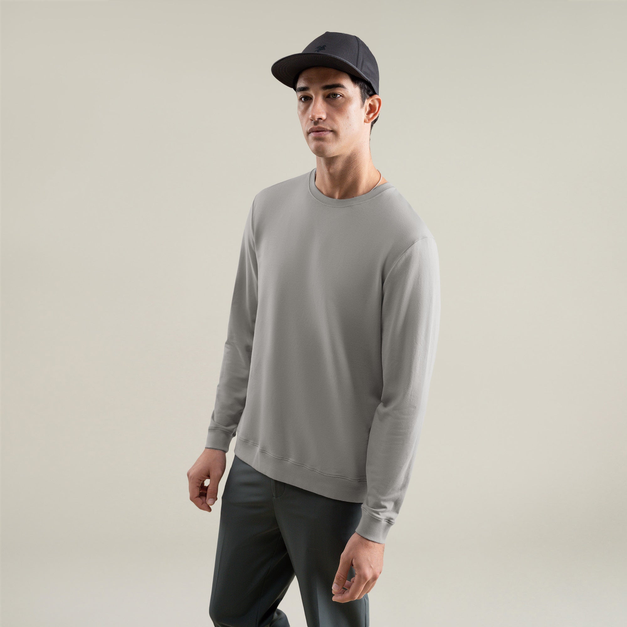 Tags:(6'1" - 165 lbs|Large) Custom t-shirt tee model Jessey in Frost Gray