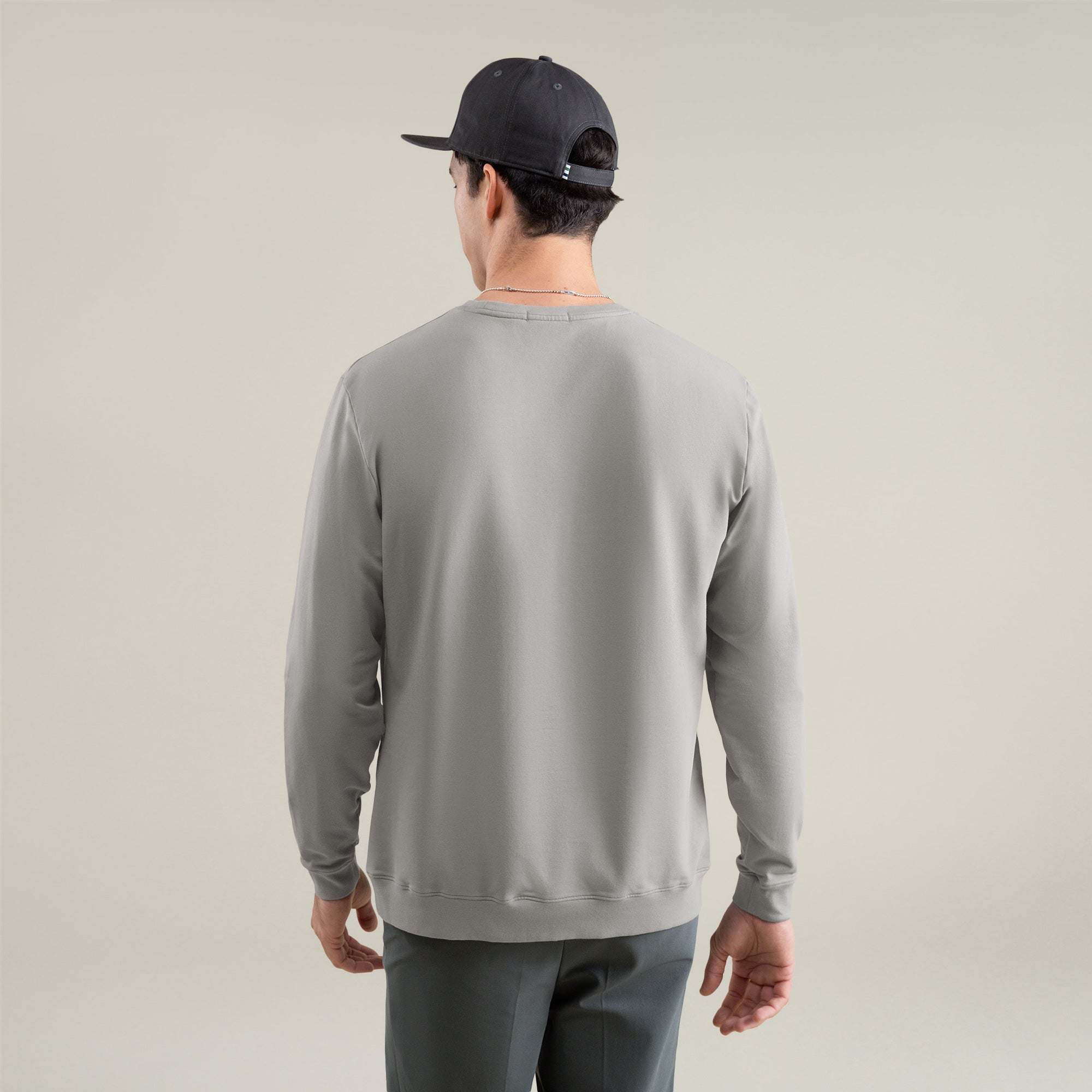 Tags:(6'1" - 165 lbs|Large) Custom t-shirt tee model Jessey in Frost Gray