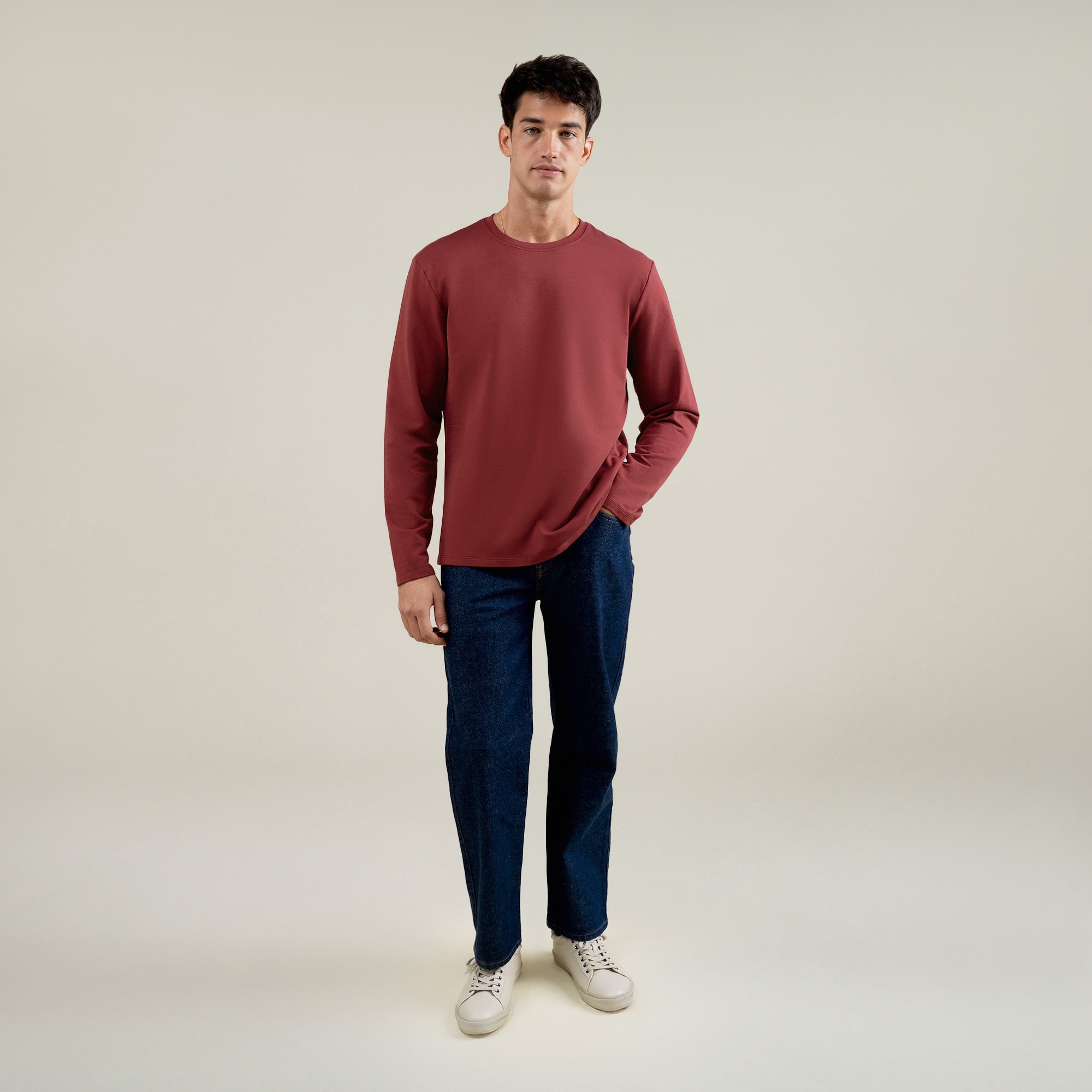 Tags:(Large | 6'1" - 165) Custom t-shirt tee model Jessey in Maroon