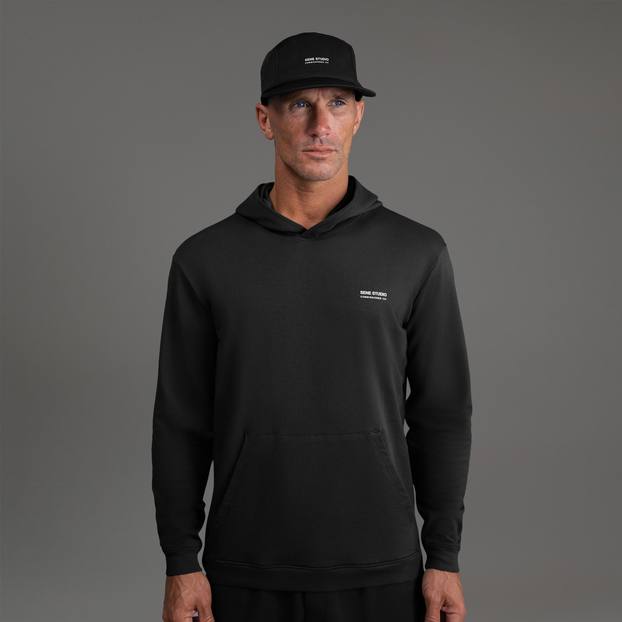 Sene hat model Tyler in Black