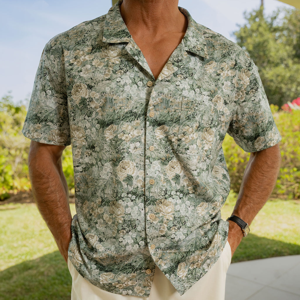 Stretch Cotton Camp Shirt model Tyler in Malibu Bloom