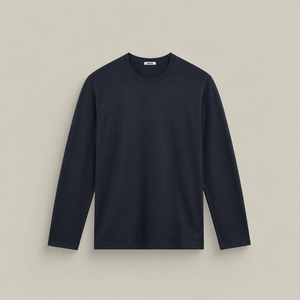 Merino Wool Long Sleeve T-Shirt model Matteo in Dark Navy