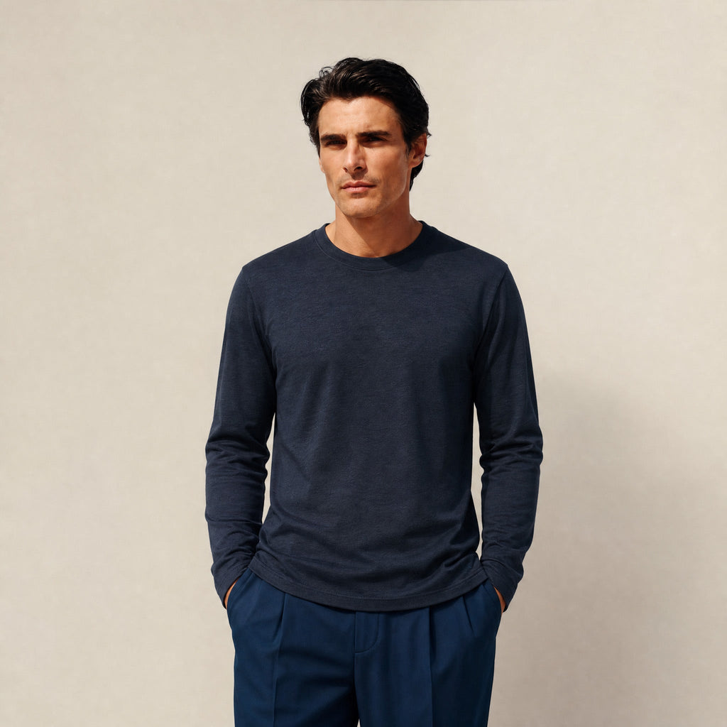 Merino Wool Long Sleeve T-Shirt model Matteo in Dark Navy