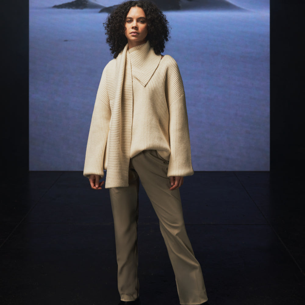  bespoke athletic women's dress pants athleisure model Tracy in Fog