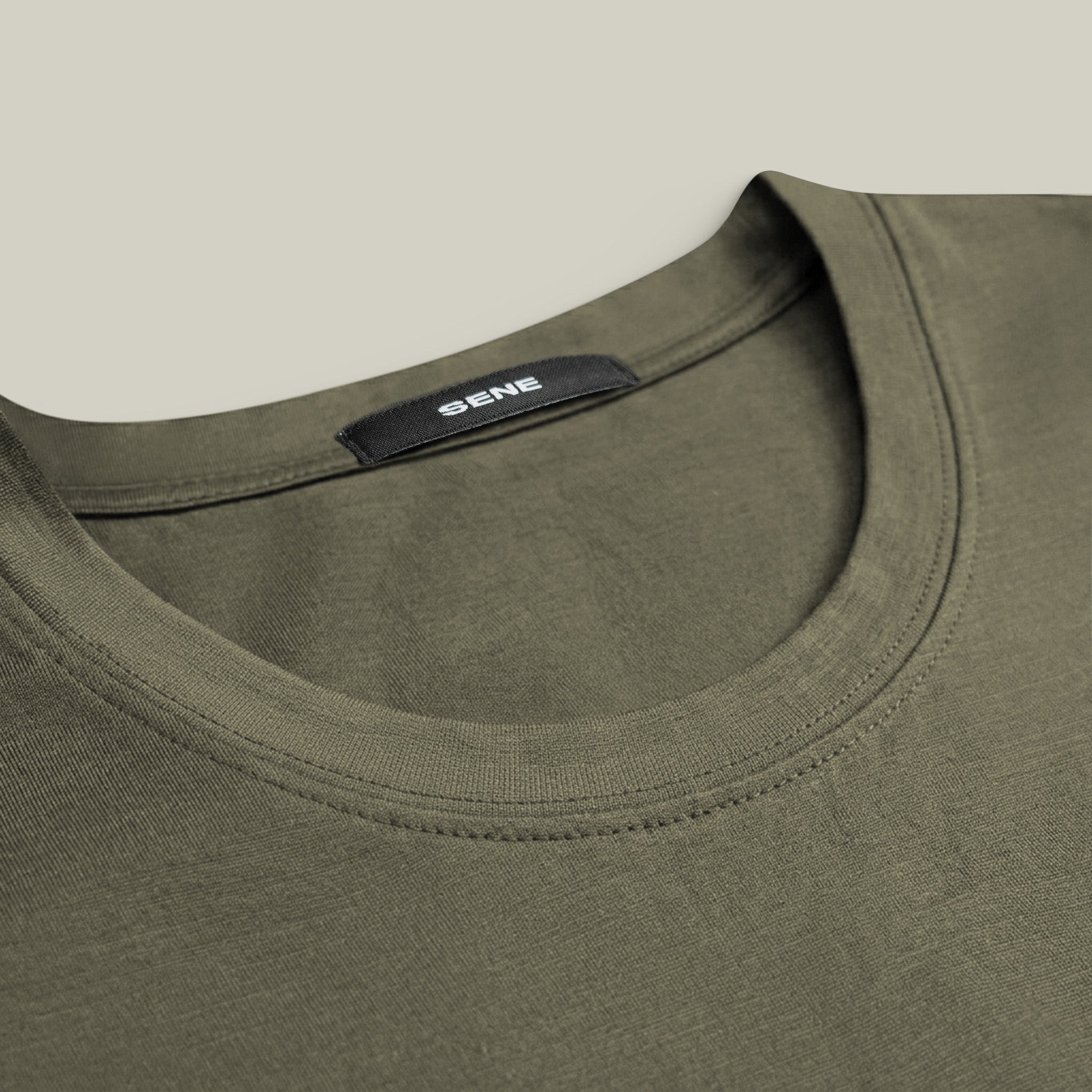Merino Wool Long Sleeve T-Shirt model Matteo in Flint