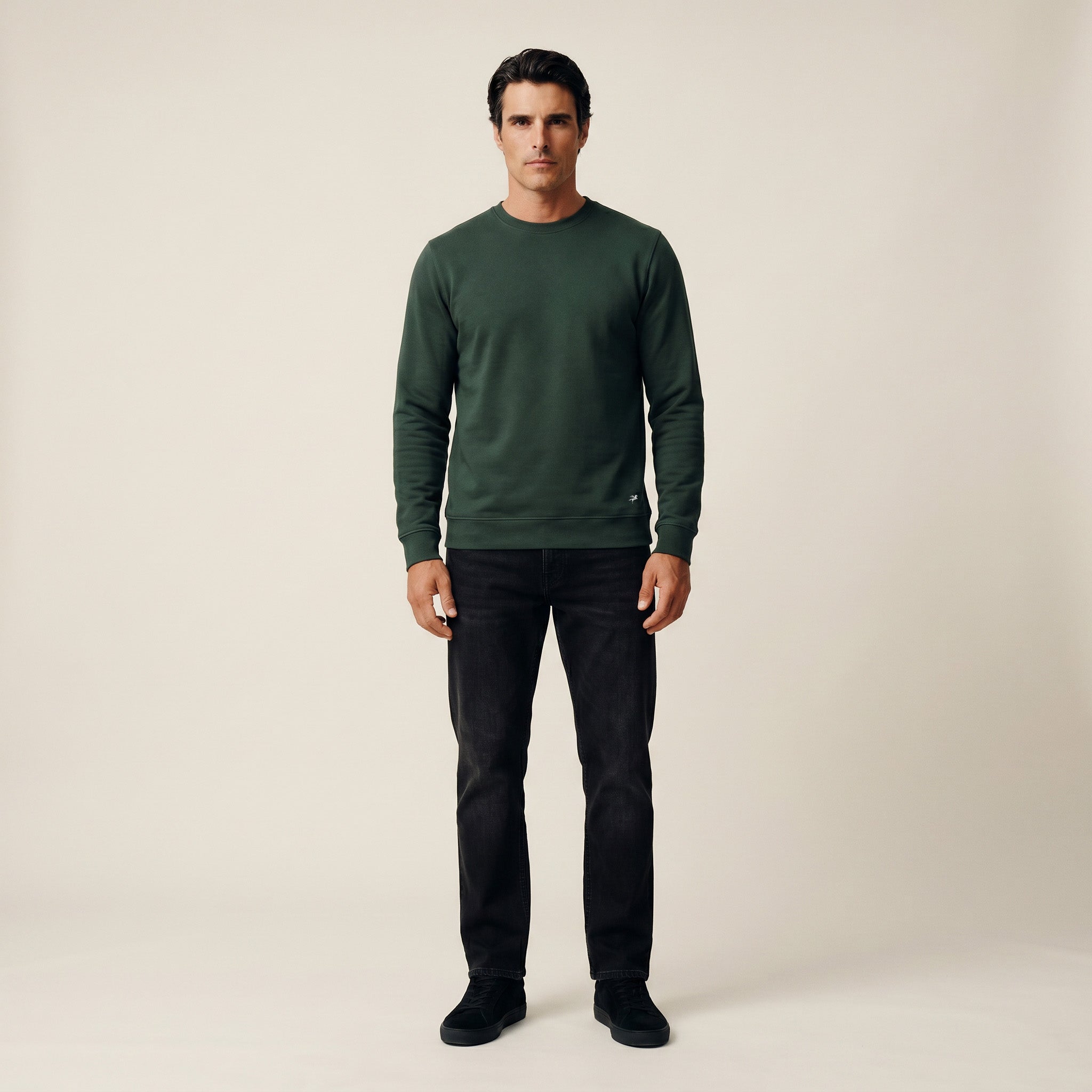 cumulus pullover model matteo in pine grove