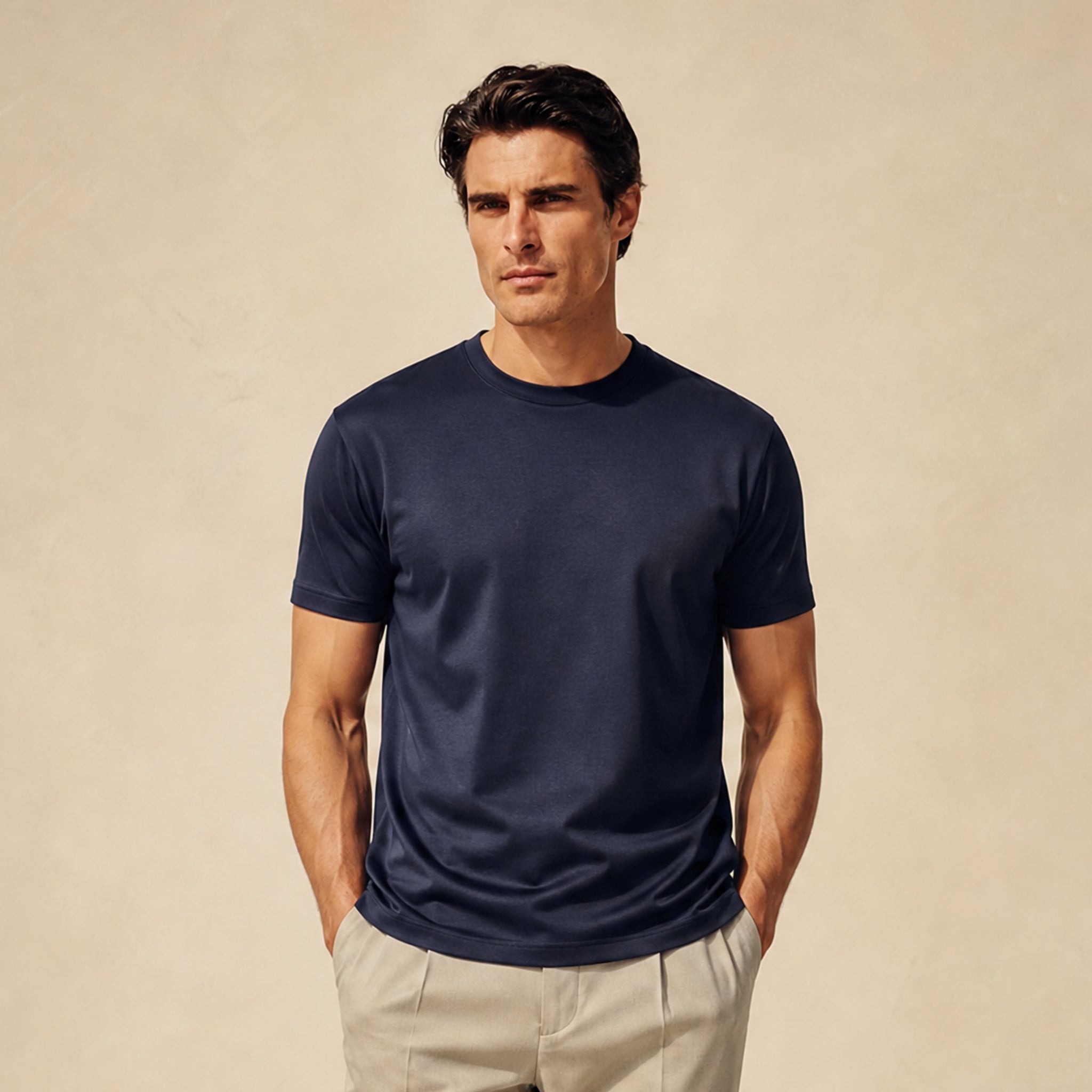 Custom t-shirt model Matteo in Navy