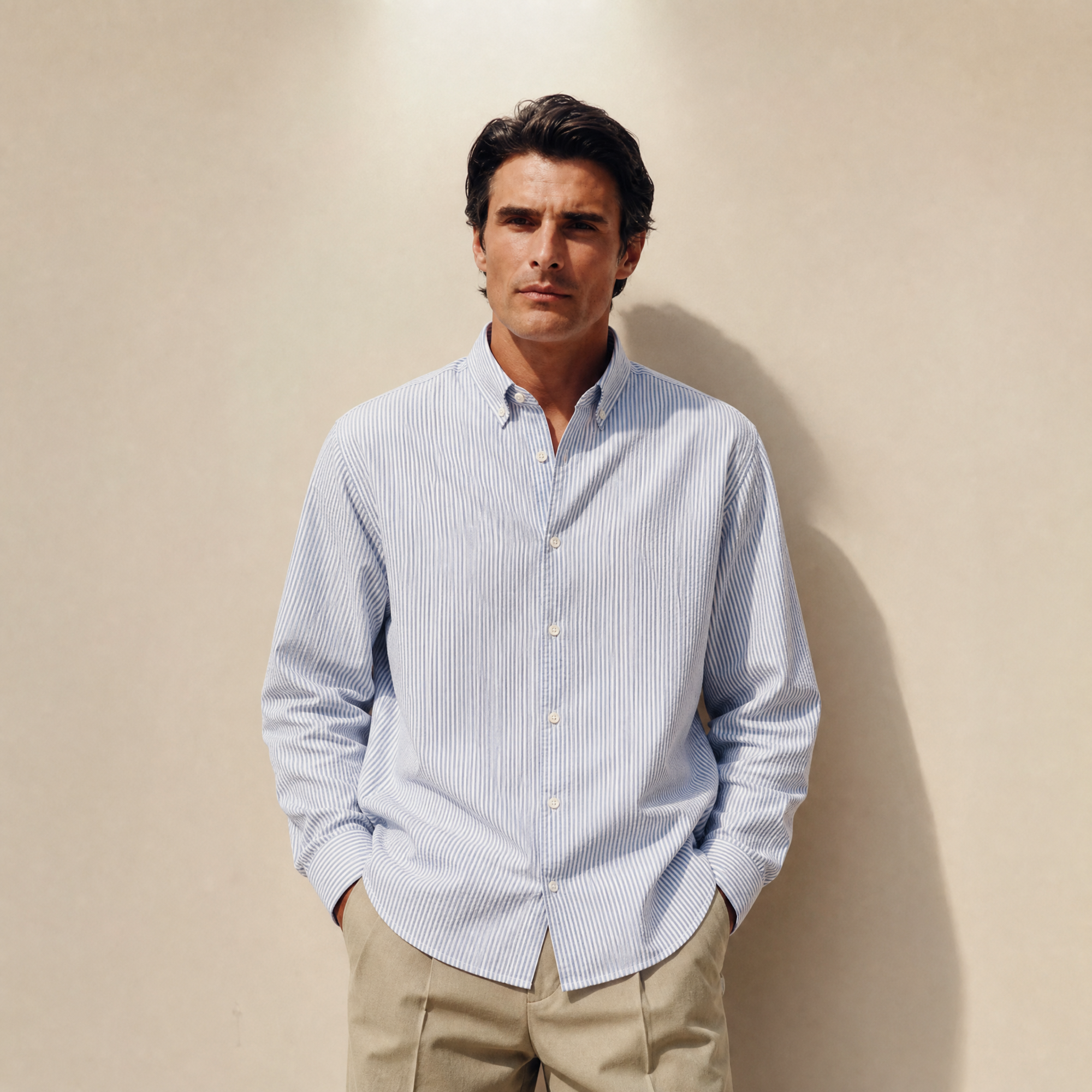 seersucker button-up shirt model Matteo in Pacific Sky