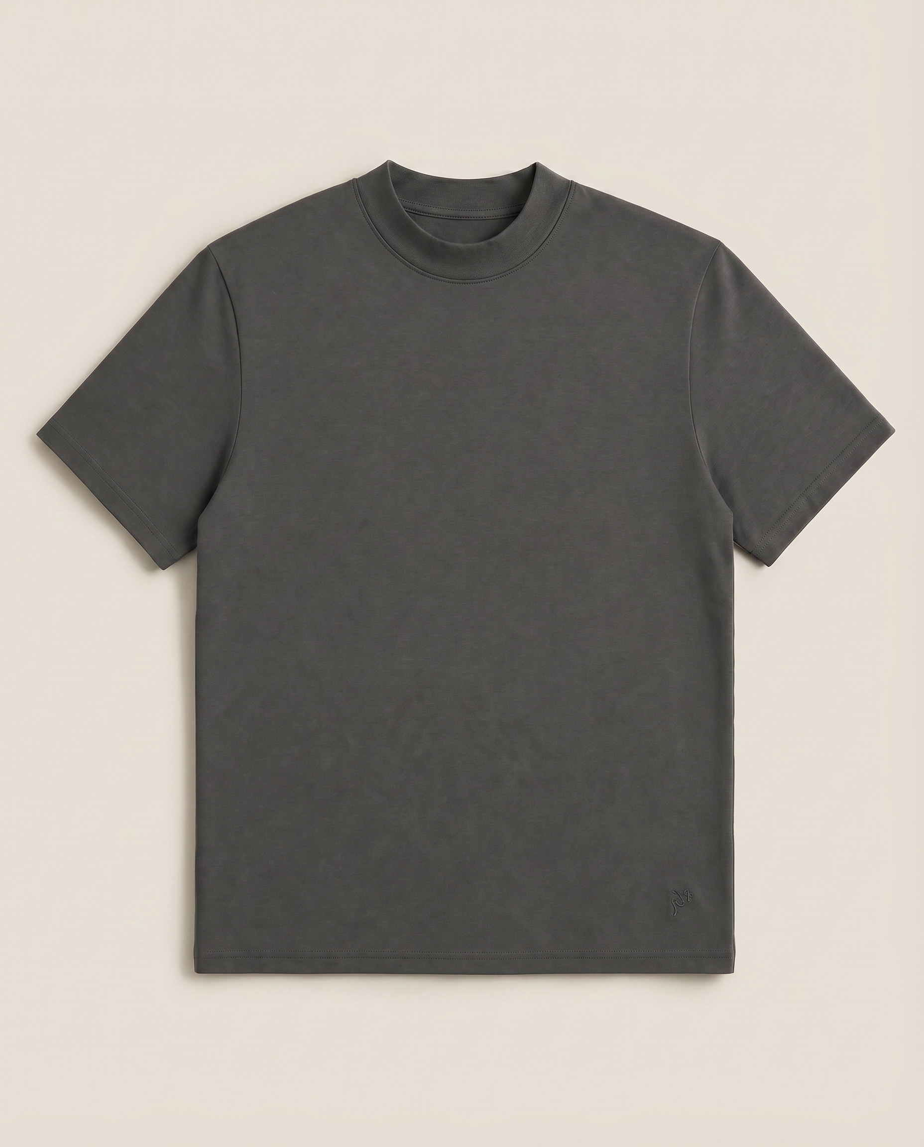 Man wearing a smoke short-sleeve shirt against a beige background model Kive in smoke