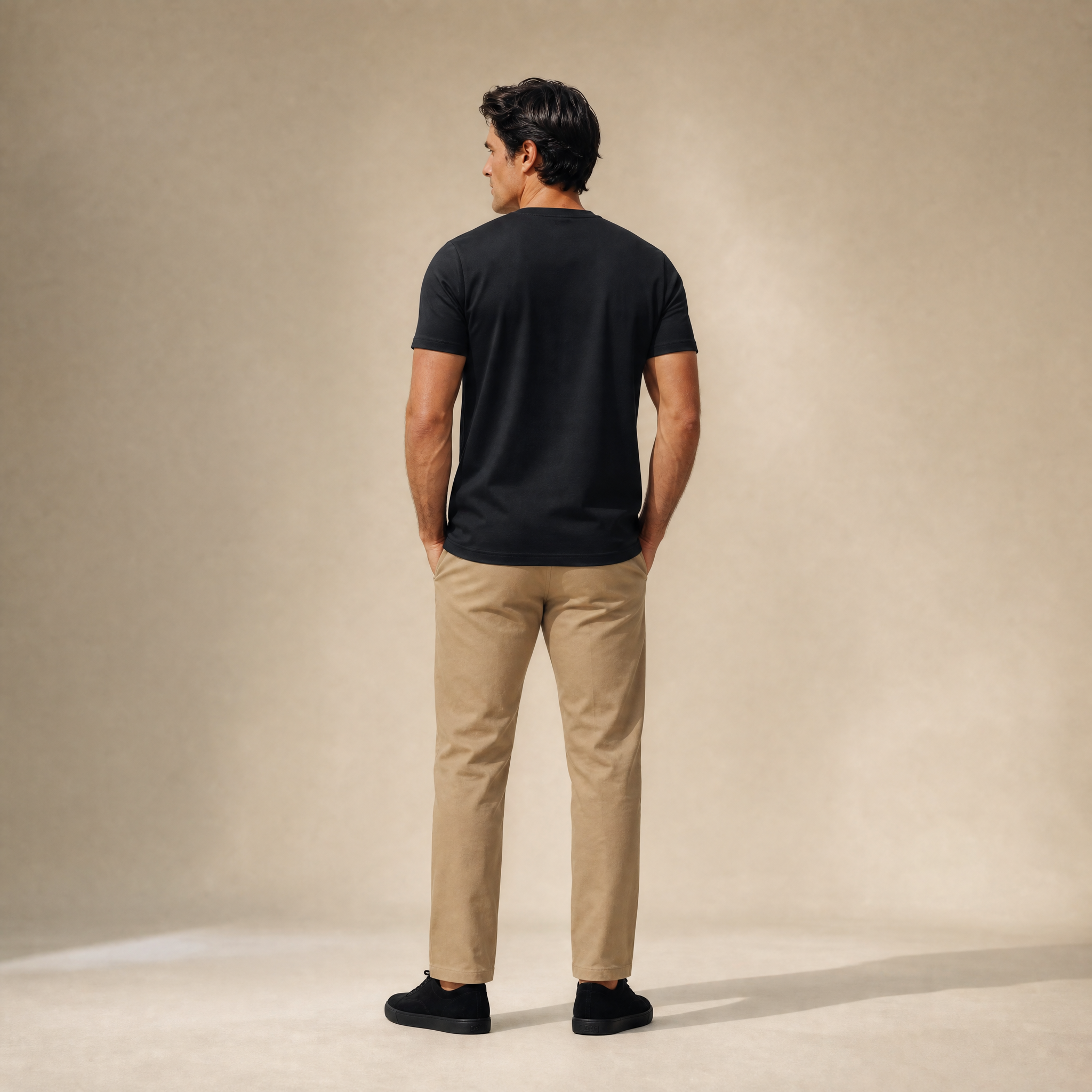 Custom t-shirt model Matteo in Black