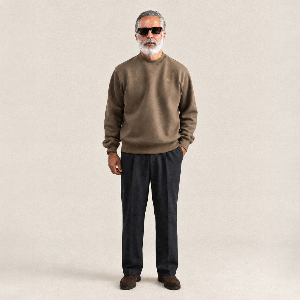 Evening Crewneck Sweater model Guillermo in Tobacco