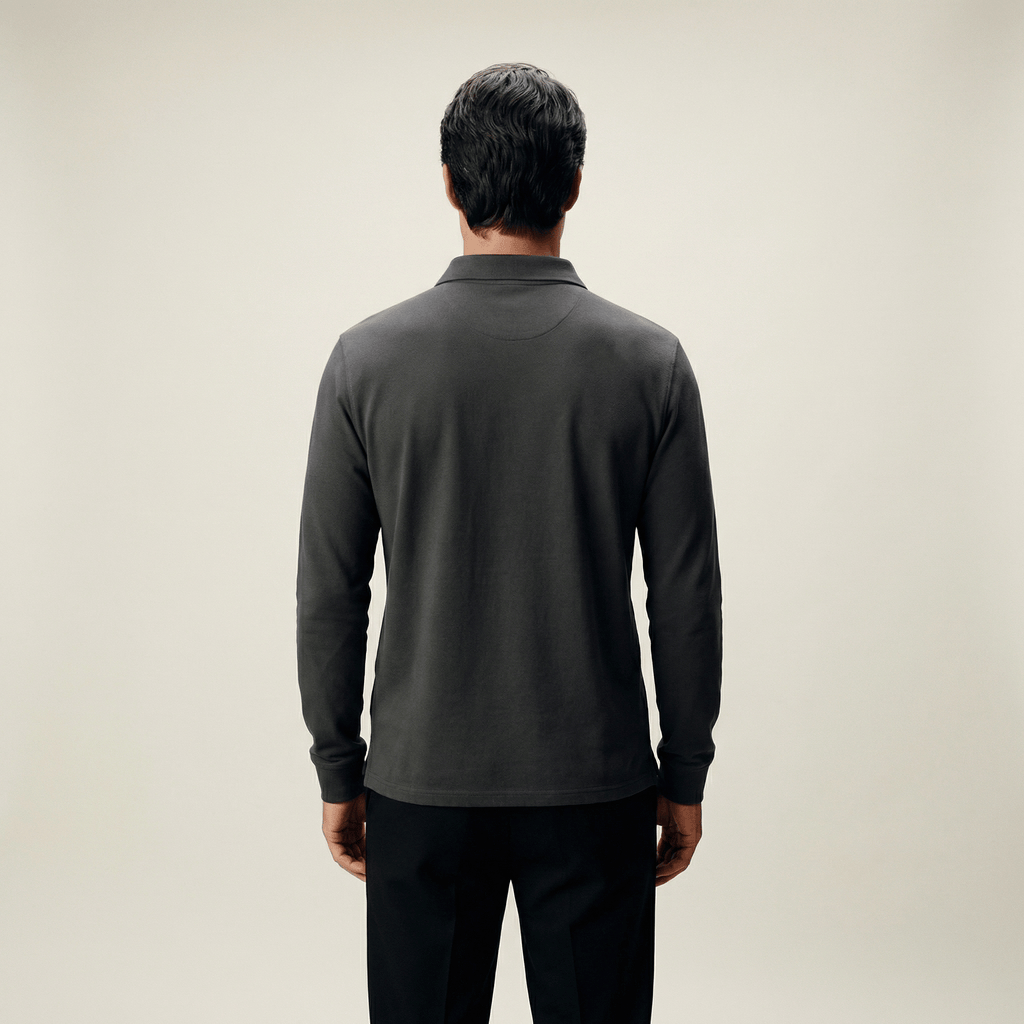 Tags:(6’2" - 180 lbs|Large) Custom t-shirt tee model Kive in Smoke