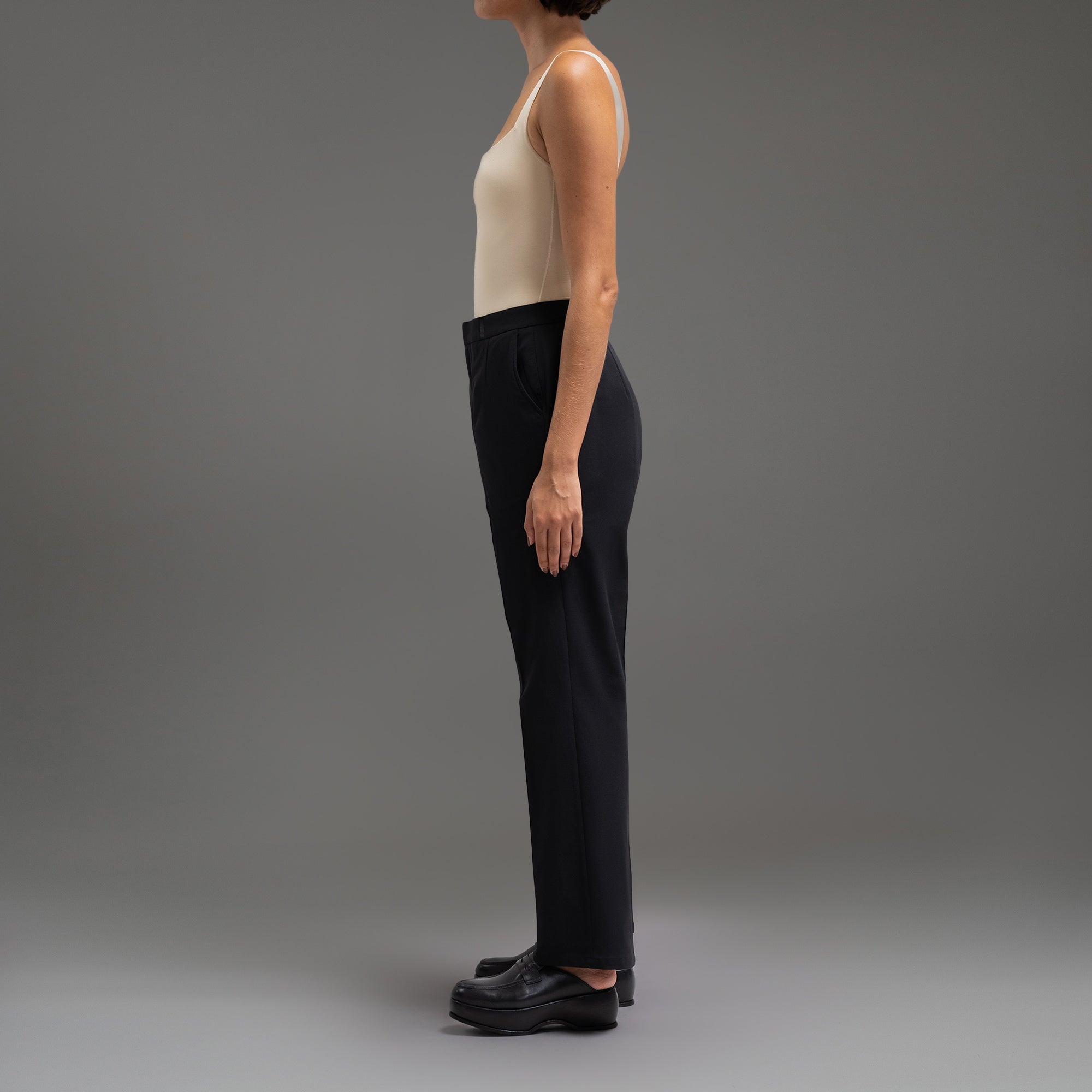 bespoke athletic women's dress pants athleisure model Moe in Black