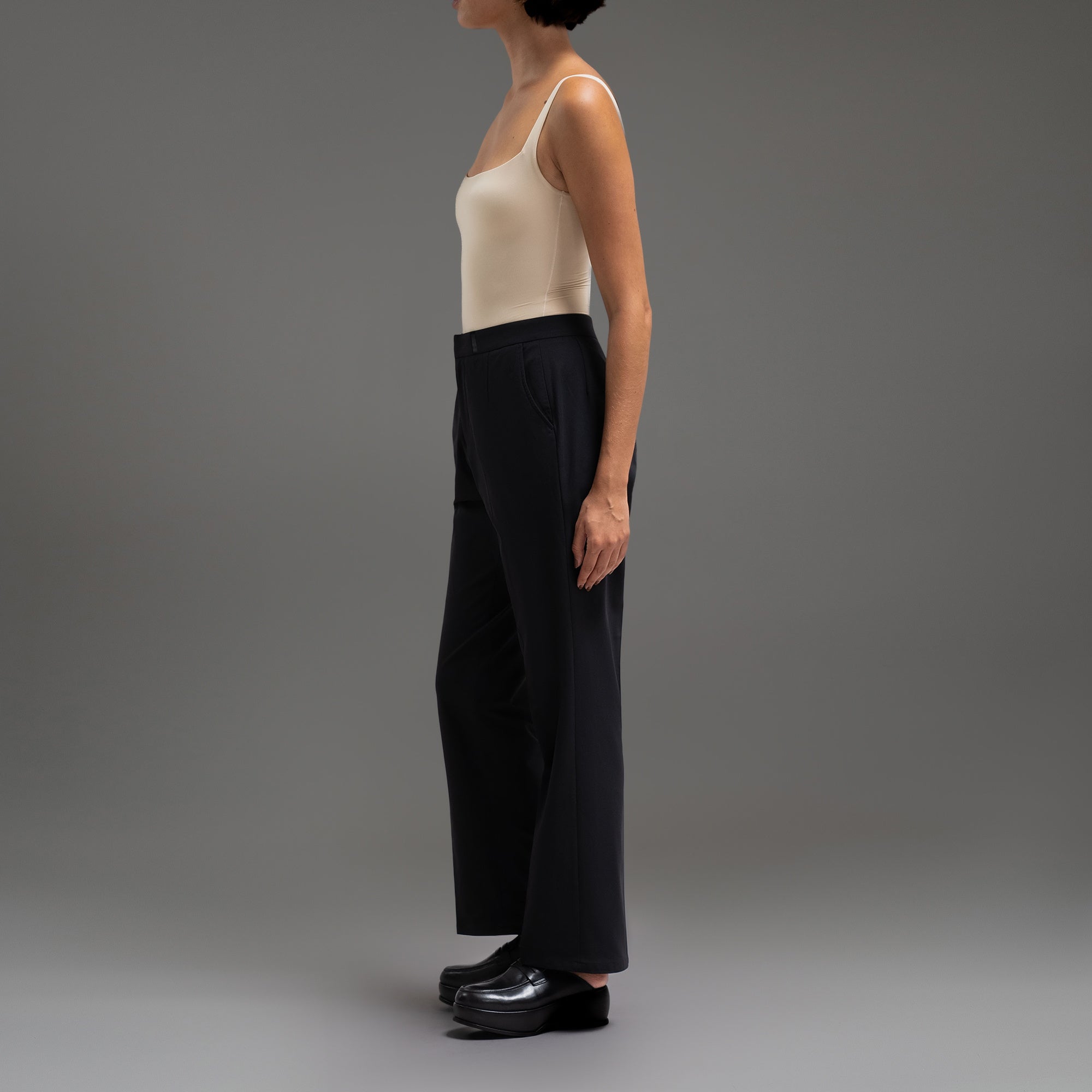 bespoke athletic women's dress pants athleisure model Moe in Black