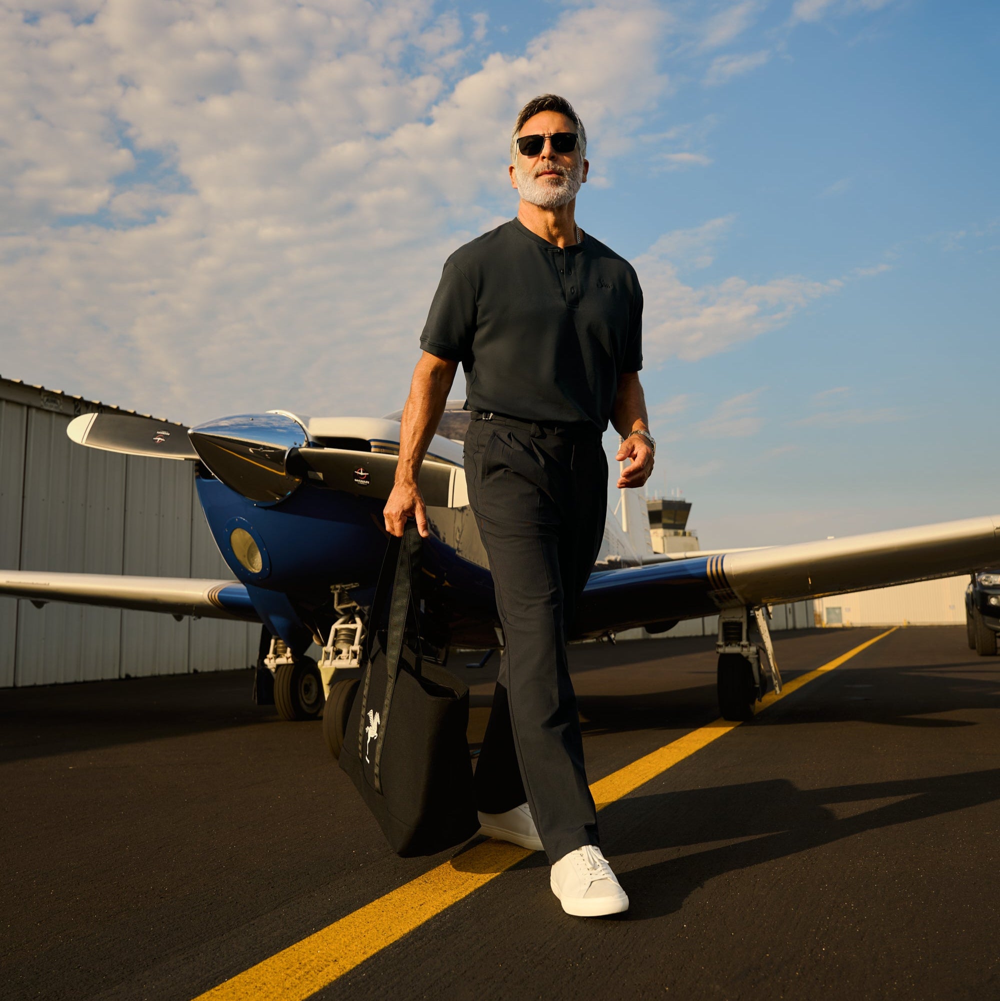 Tags:(5'11" - 176 lbs|Medium) custom t-shirt tee model Guillermo in Black