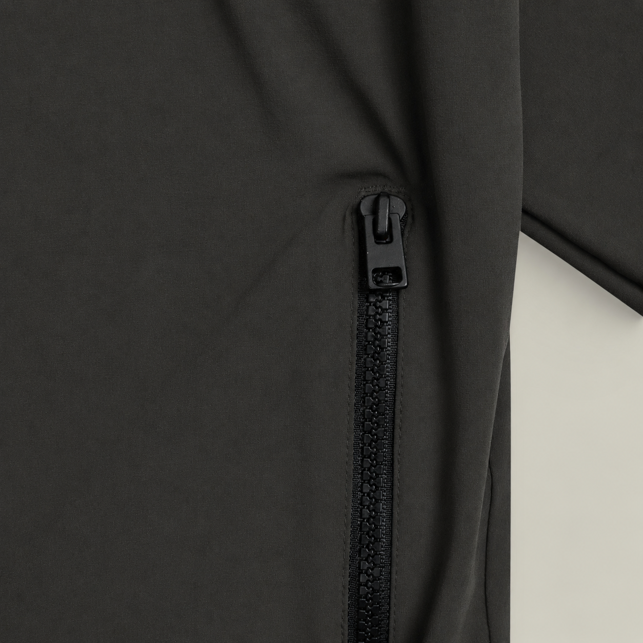 Ultralight Nylon Flex Shorts model Kive in Ash