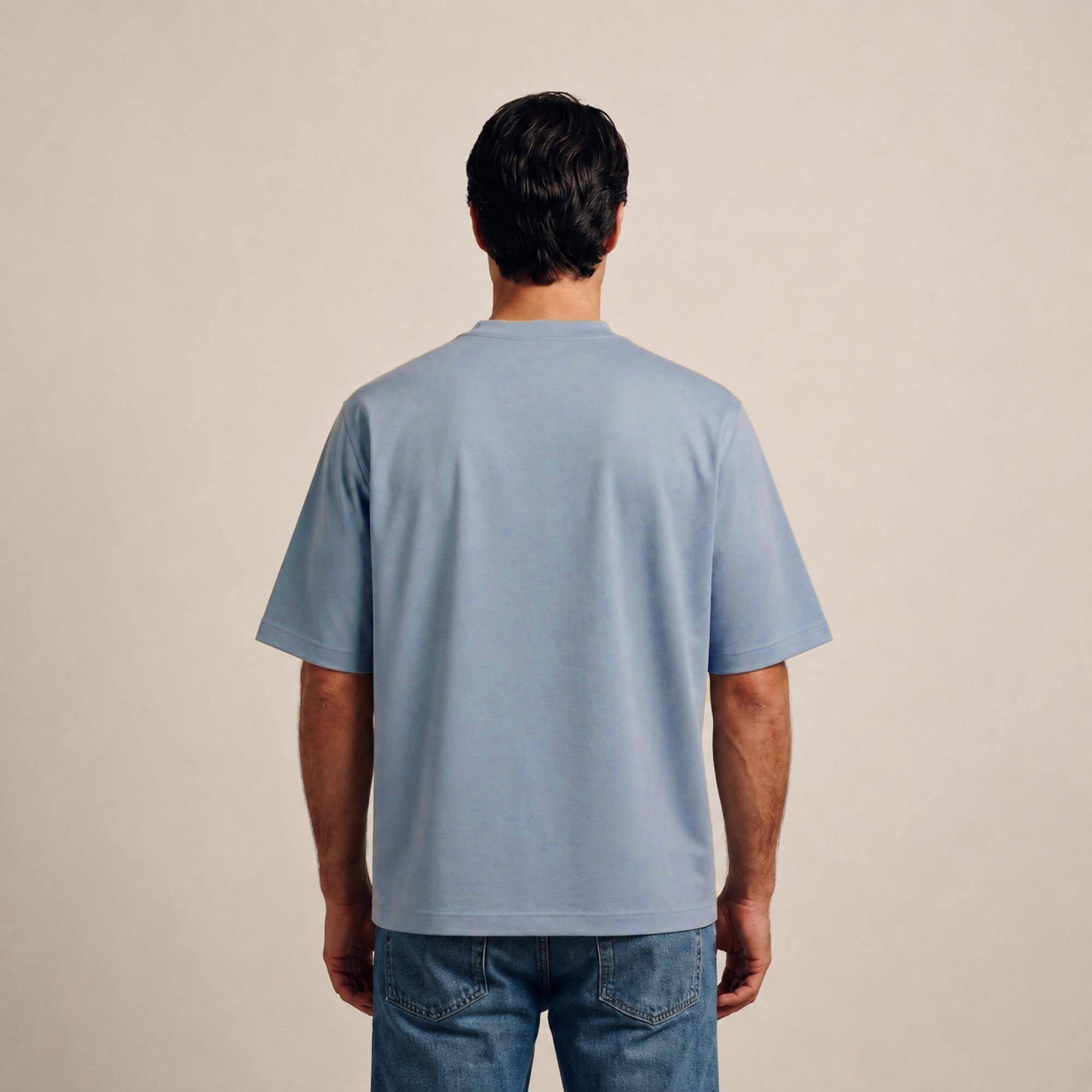 Pima Reserve Tee Model Matteo in Steel