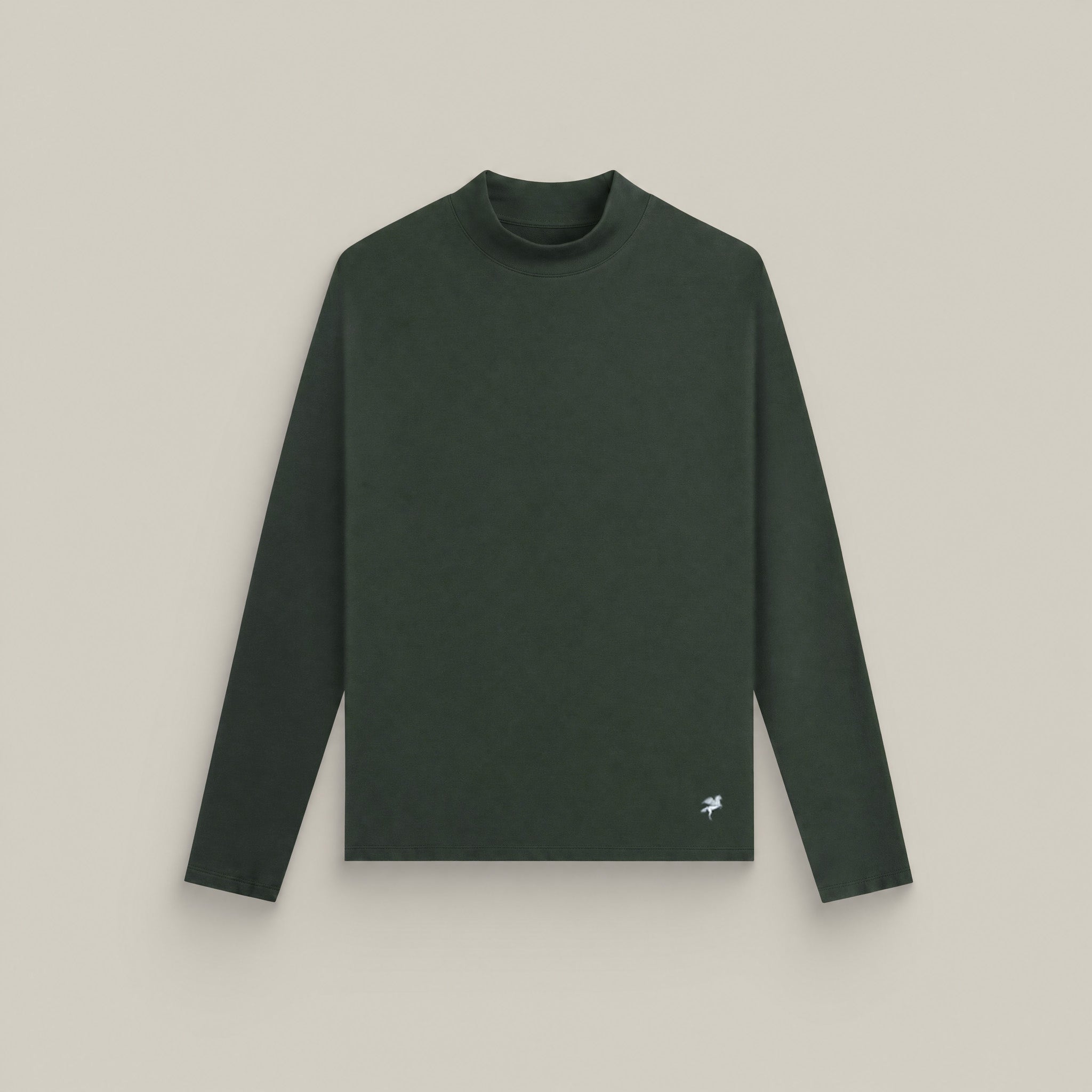 Mosss long-sleeve shirt flatlay against a beige background model Kive in Moss