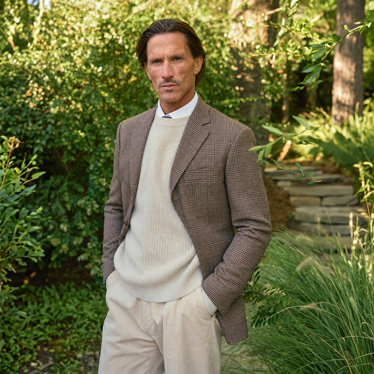 Estate Blazer model Tyler in Manor Glen Check