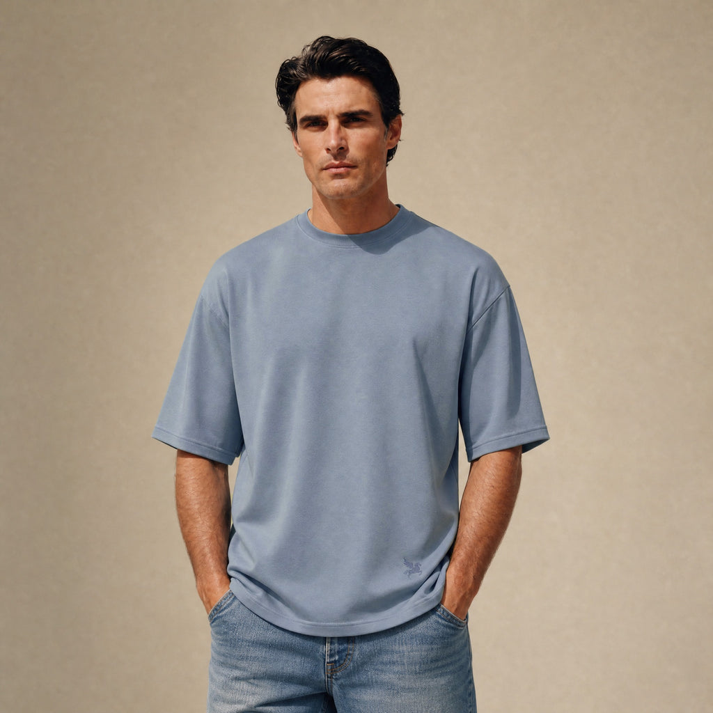 Pima Reserve Tee Model Matteo in Steel