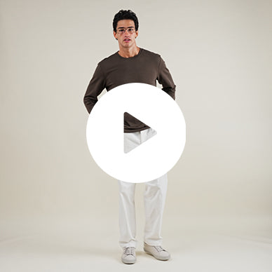 Tags:(Large | 6'1" - 165) Custom t-shirt tee model Jessey in Umber