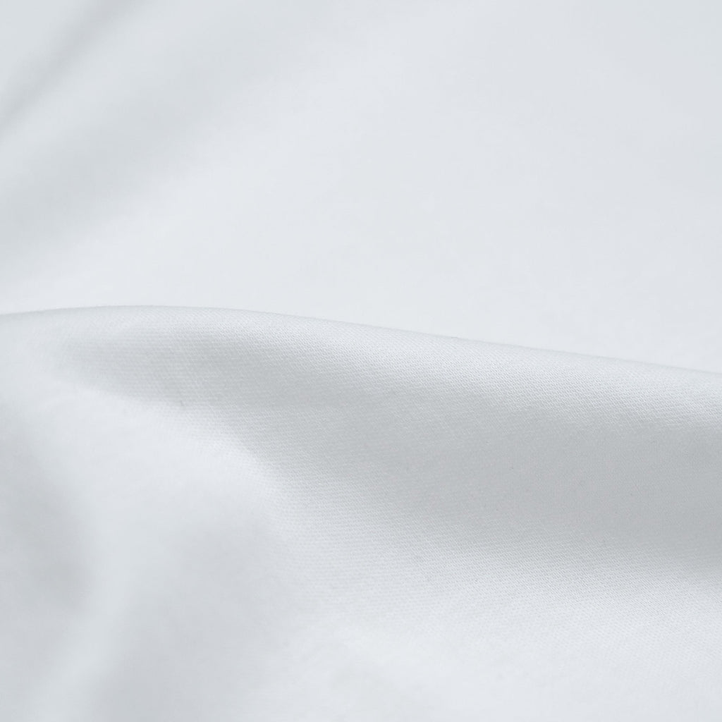 Pima Reserve Oversized T-Shirt model Matteo in White