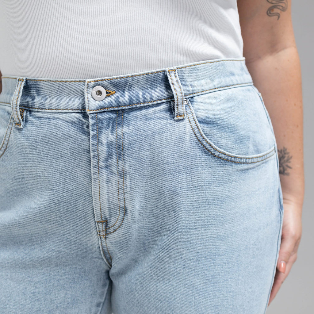 Tags:(5'9"|14-16) custom bootcut jeans vintage model Faye in Vintage Gin