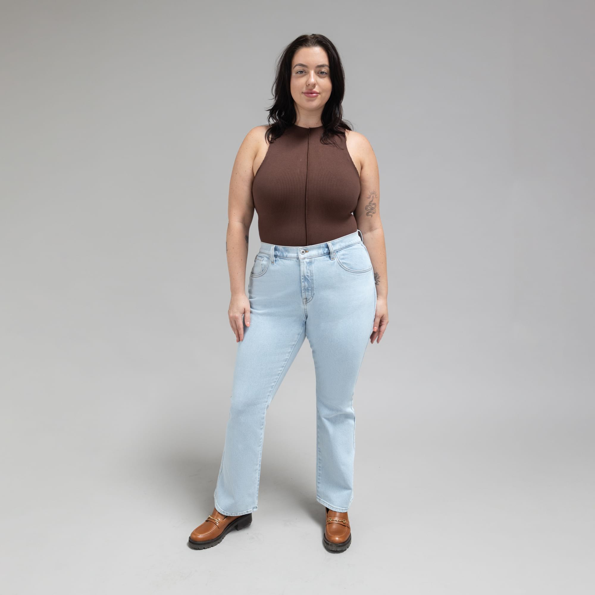 Tags:(5'9"|14-16) custom bootcut jeans vintage model Faye in Light Sky