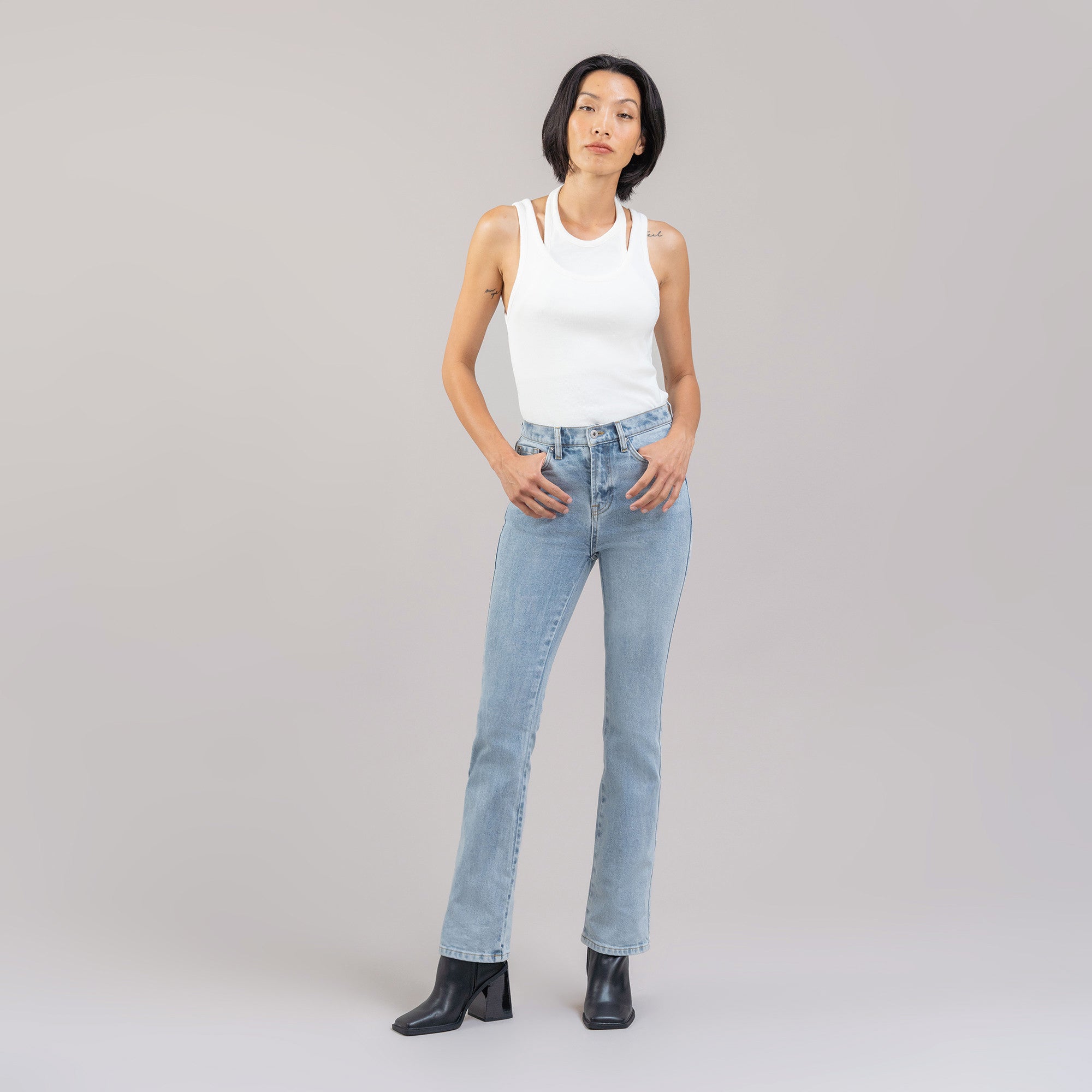 Tags:(5'11"|4-6) custom bootcut jeans vintage model Piya in Vintage Gin