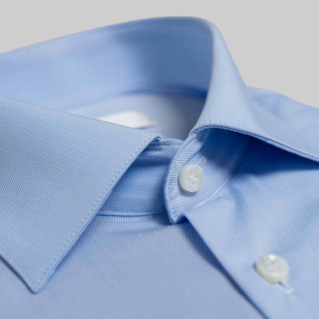 Custom Bespoke Tailored Spread Shirt model Guillermo in Light Blue Twill BreezeTech