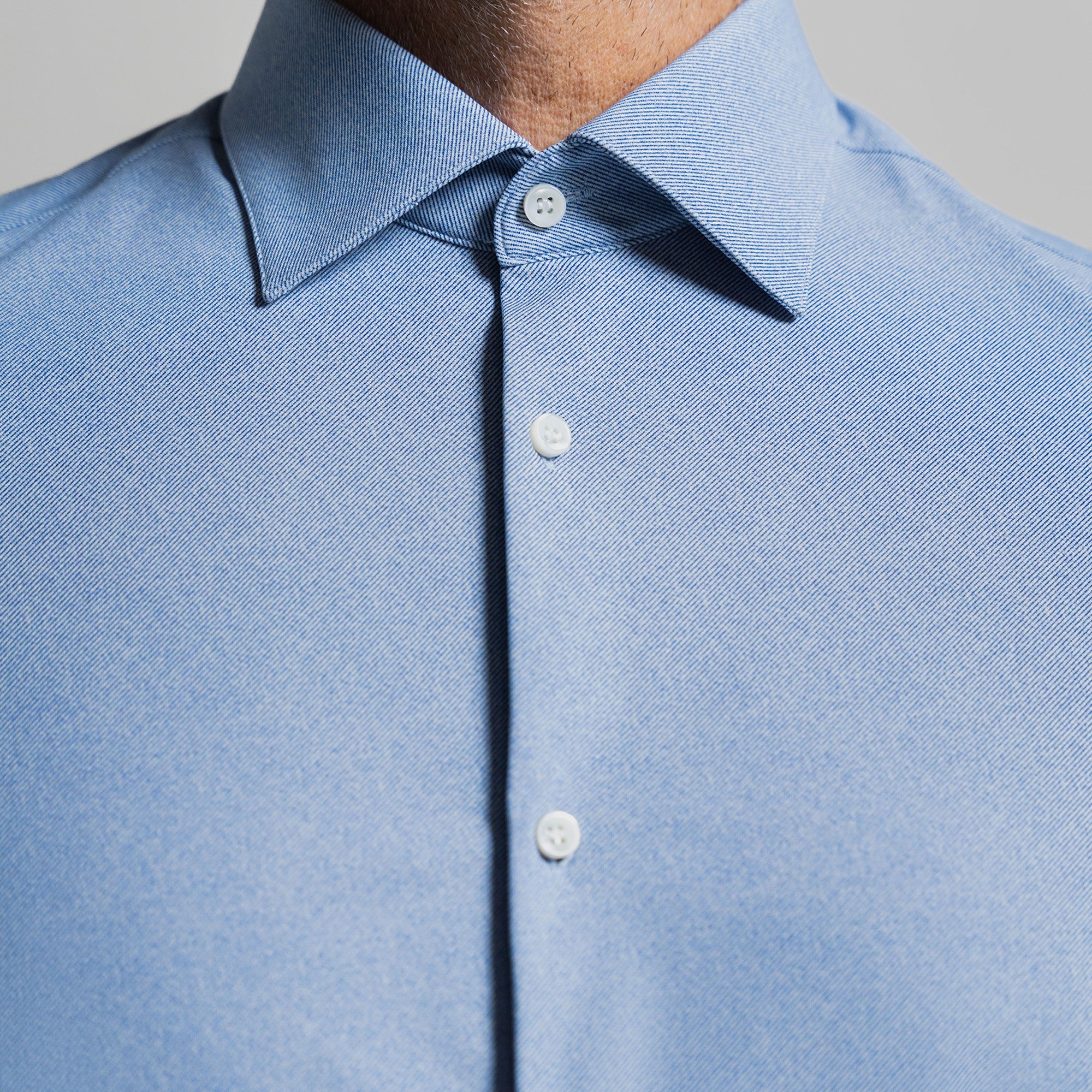 Custom Bespoke Tailored Spread Shirt model Guillermo in Light Blue Twill BreezeTech