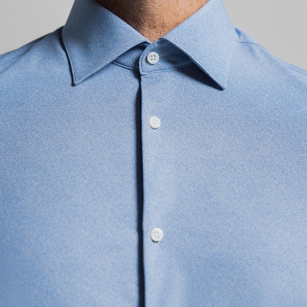 Custom Bespoke Tailored Spread Shirt model Guillermo in Light Blue ComoTech