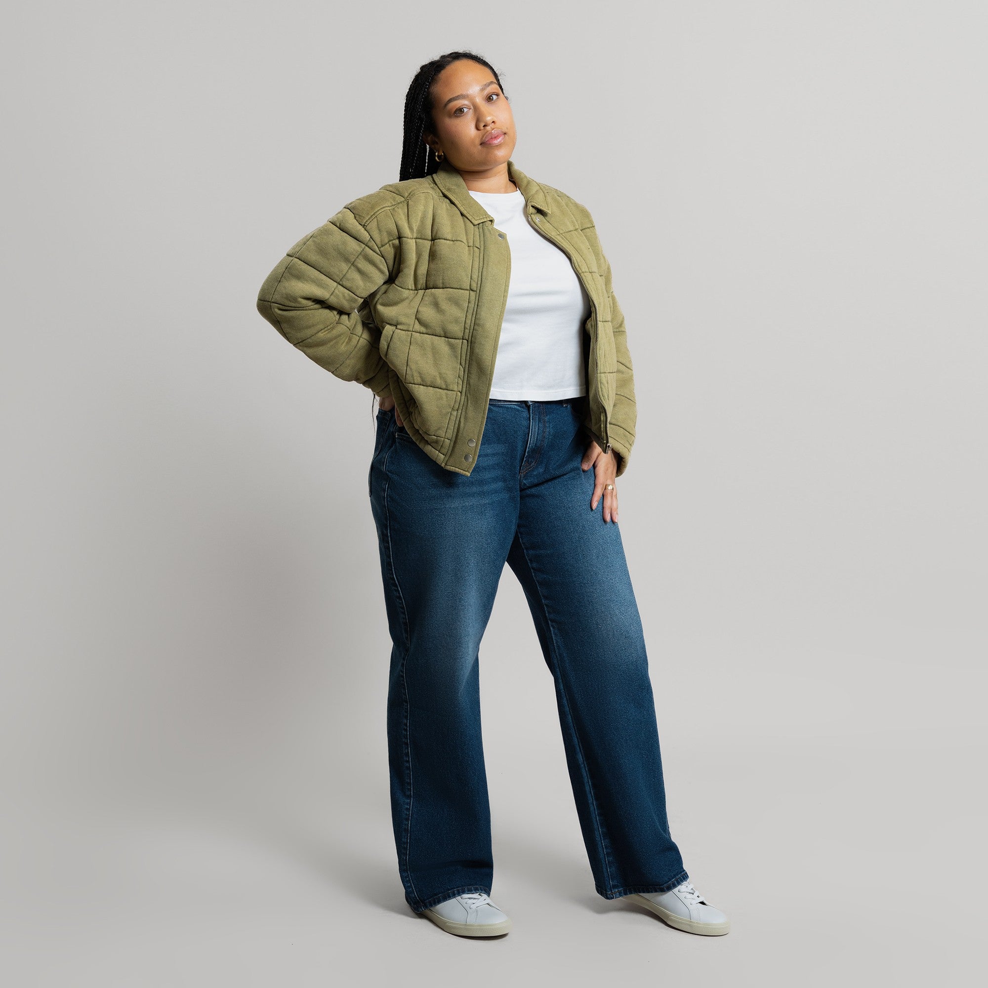 Tags:(5'2"|10-12) True vintage relaxed straight jeans custom sizeless tailored model Alysa in Faded Sur