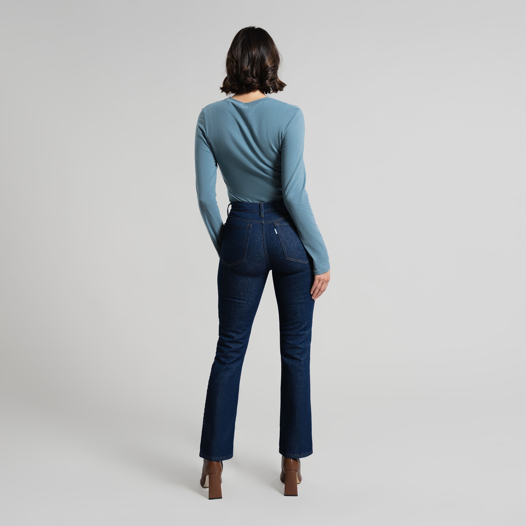 Tags:(5'8"|0-2) custom bootcut jeans vintage model Moe in Deep Indigo